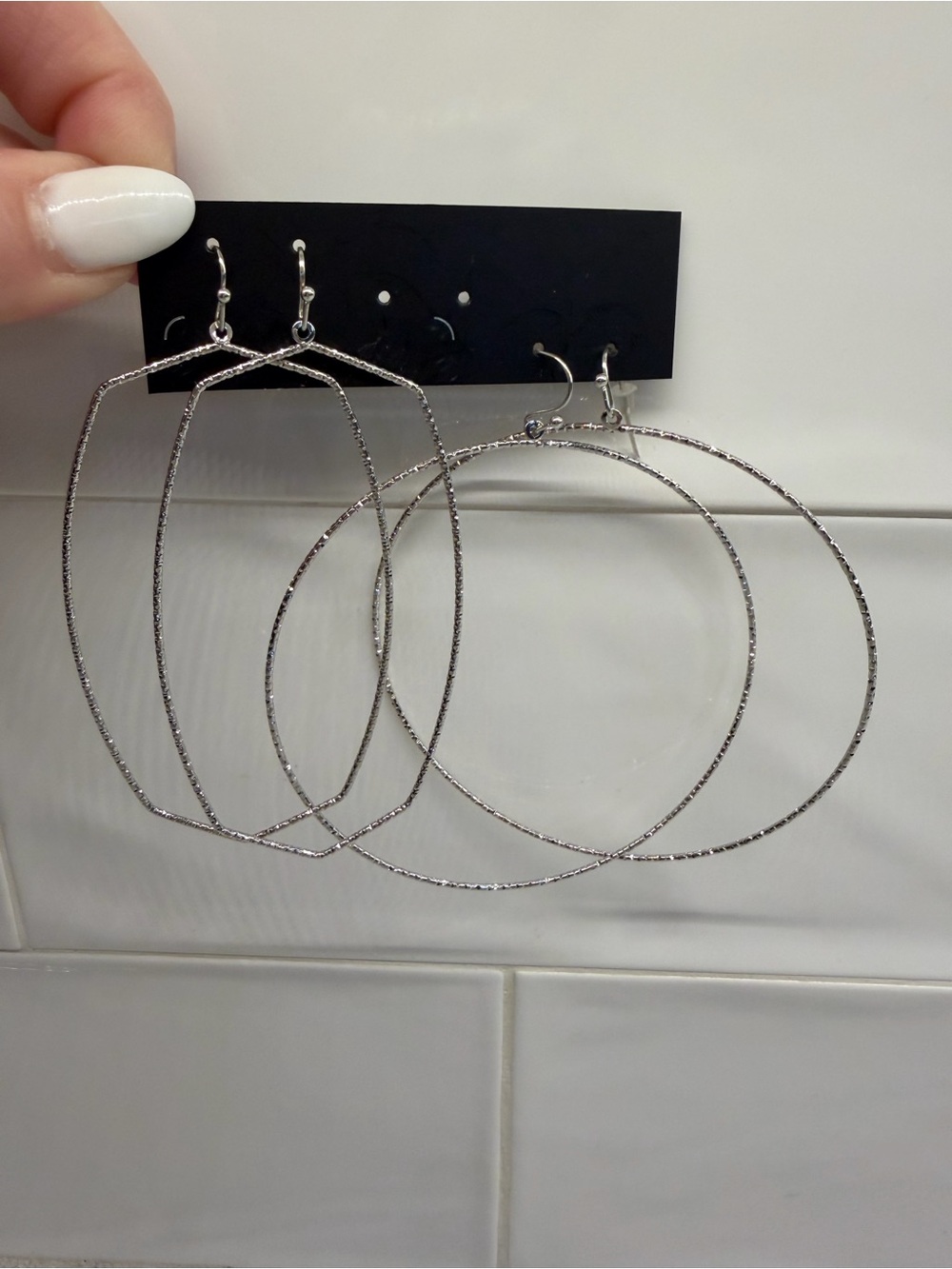 2 Silver Hoop Earrings - round and geometric shape